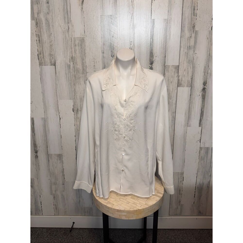 Claudie Richard Plus Size 24W Ivory Embroidered Button Front Blouse Long Sleeve